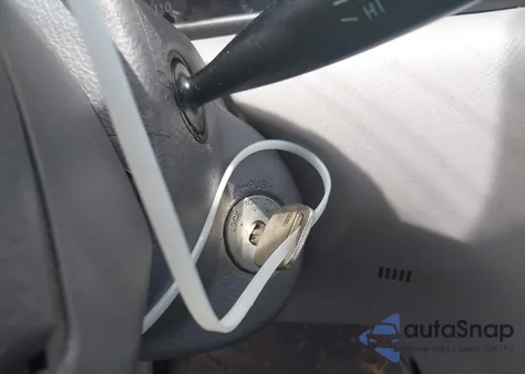 2004 Toyota Corolla Ce from USA, damaged, VIN 1NXBR32E94Z301157